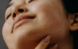 护肤为什么要用精华液 真的一定要用吗