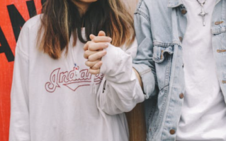 和女生聊天怎么调动情绪?4个方法让她对你念念不忘 和女生聊天怎么调动情绪?4个方法让她对你念念不忘